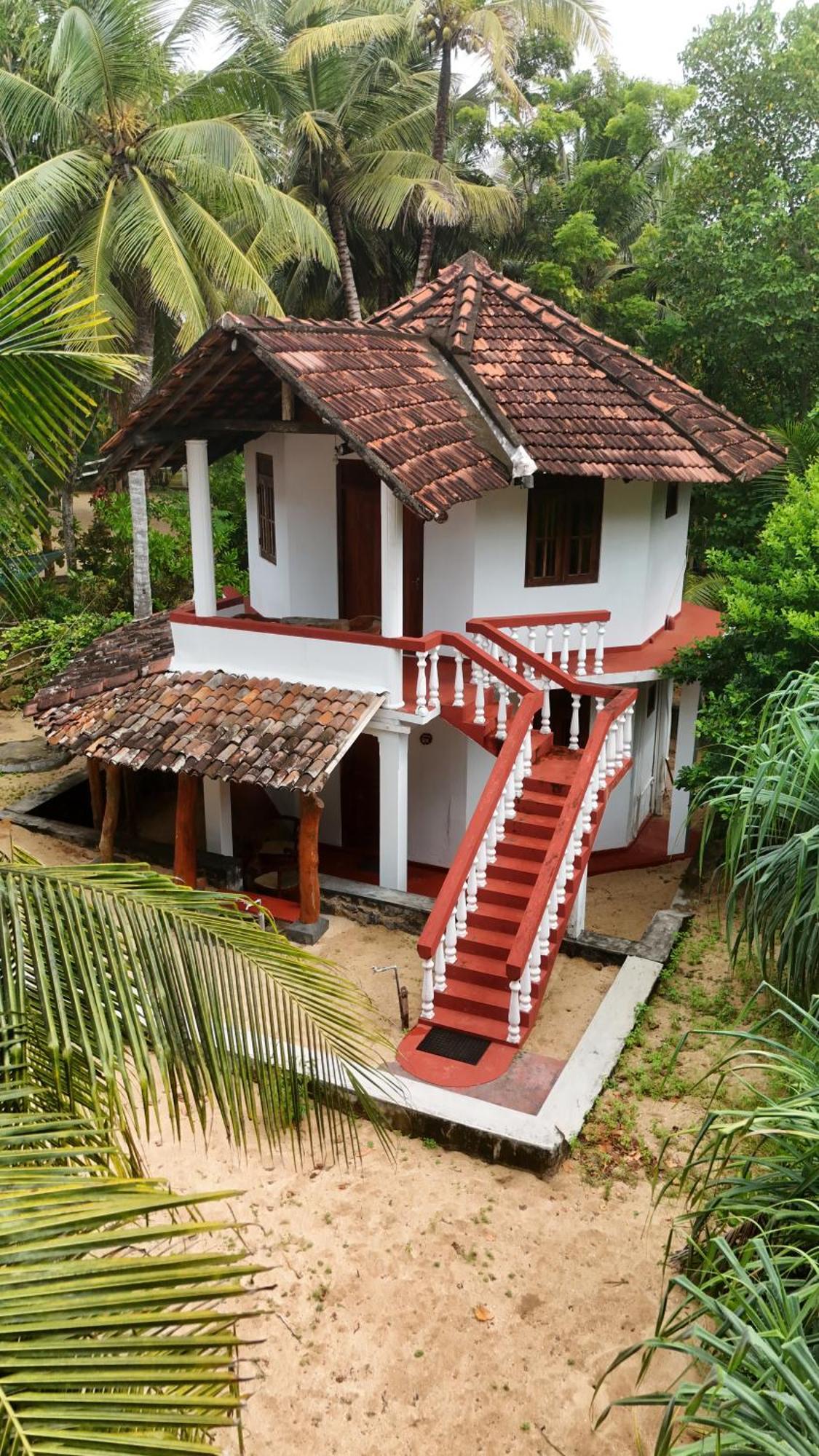 Ibisbird Beach Bungalows, Sport, Spa And Restaurant Tangalle Exterior photo